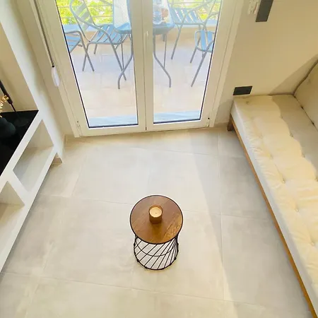 Castle View Center Concon * سالونيك