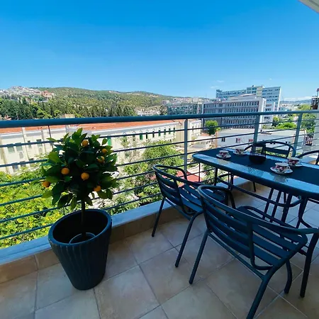 Castle View Center Concon شقة سالونيك