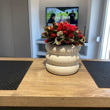 Castle View Center Concon شقة سالونيك