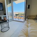 Castle View Center Concon Διαμέρισμα *