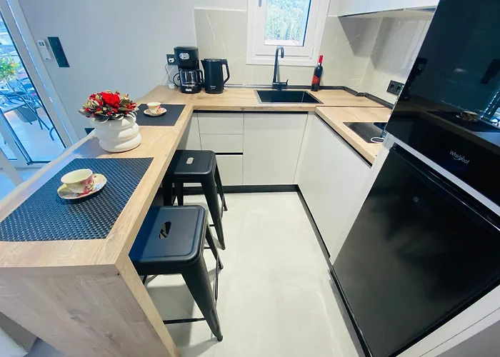 Castle View Center Concon *